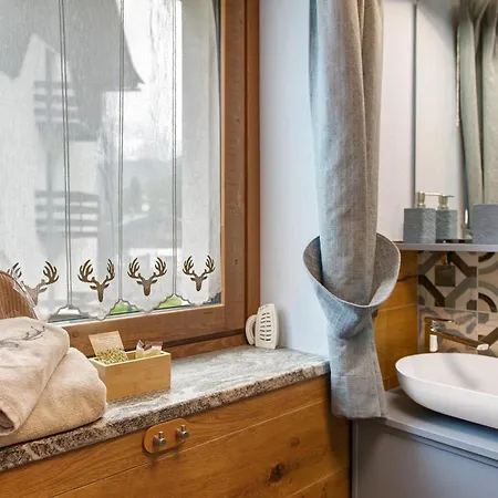 La D'emilie - Romantic *