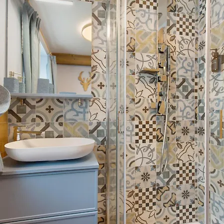 La D'emilie - Romantic