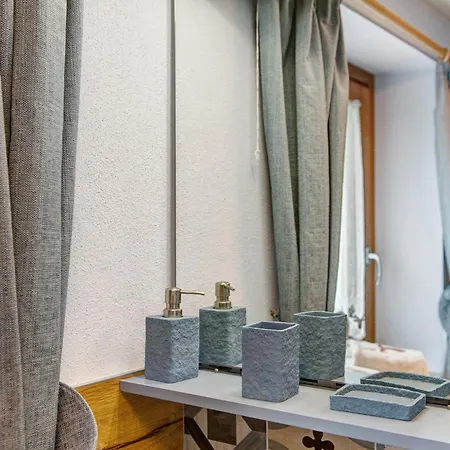 La D'emilie - Romantic 公寓